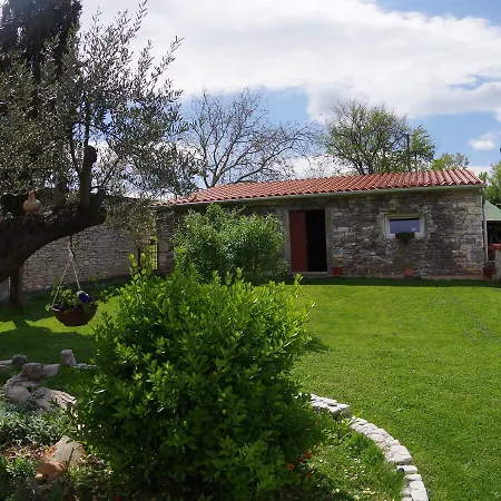 Luxurious In Ajini Croatia With Terrace