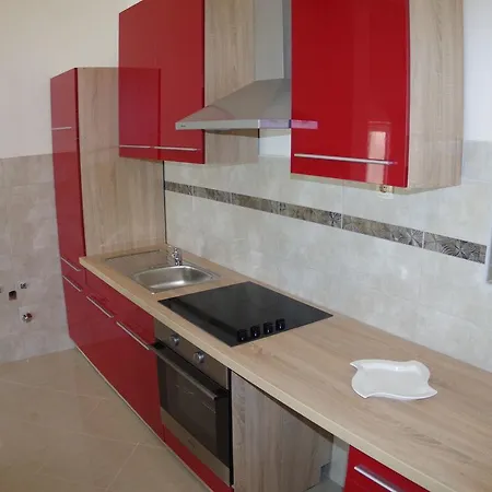 Luxurious In Ajini Croatia With Terrace Apartamento Šajini
