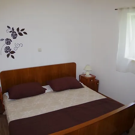 Luxurious In Ajini Croatia With Terrace *
